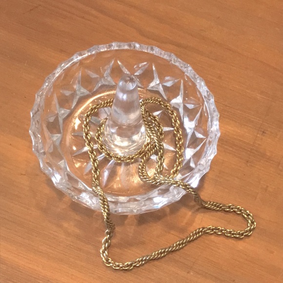 Vintage Crystal Glass Ring Holder 💍 - Picture 3 of 4